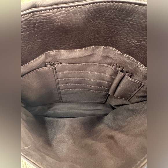 Kenneth Cole Black leather unisex satchel - Picture 2 of 6